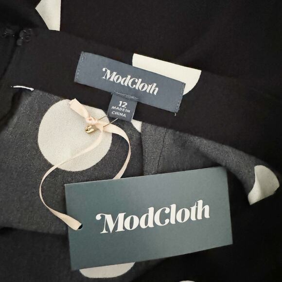 MODCLOTH It's A Wrap Ruffled A Line Skirt Polka Dot Black White 12 - Picture 10 of 12